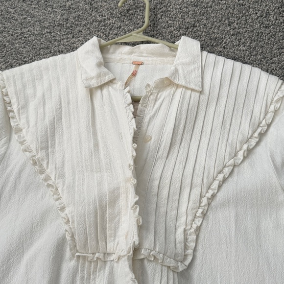 Free People Dresses & Skirts - Free People Off White Button Down Dress. XS, NWT baby doll styling.